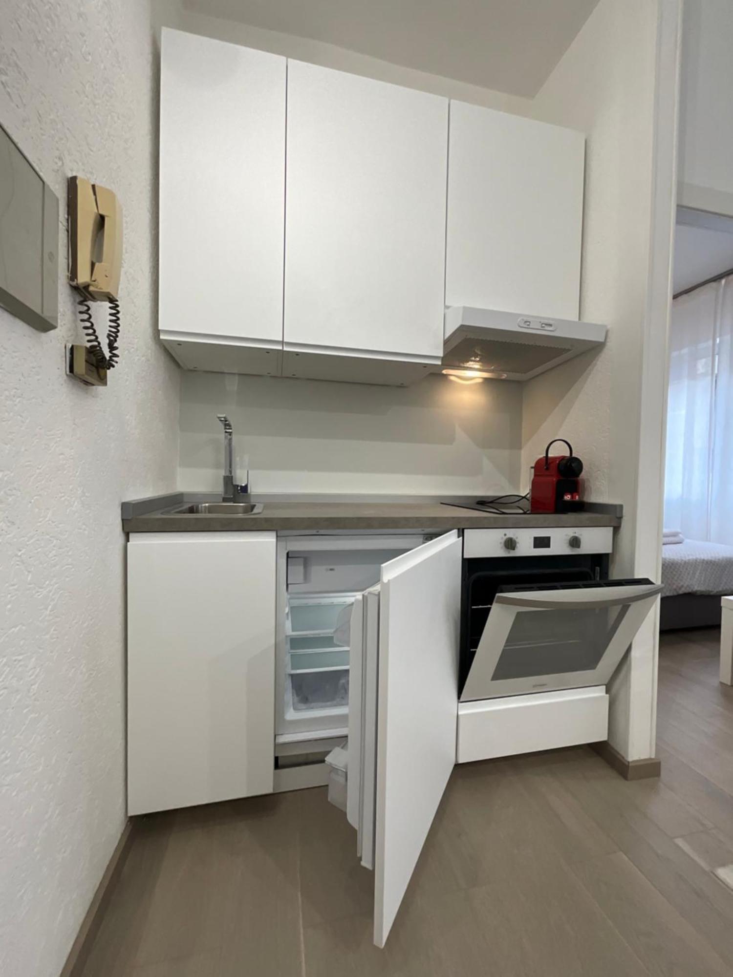 Bilocale San Giovanni Design Apartament Apartment Rome Luaran gambar